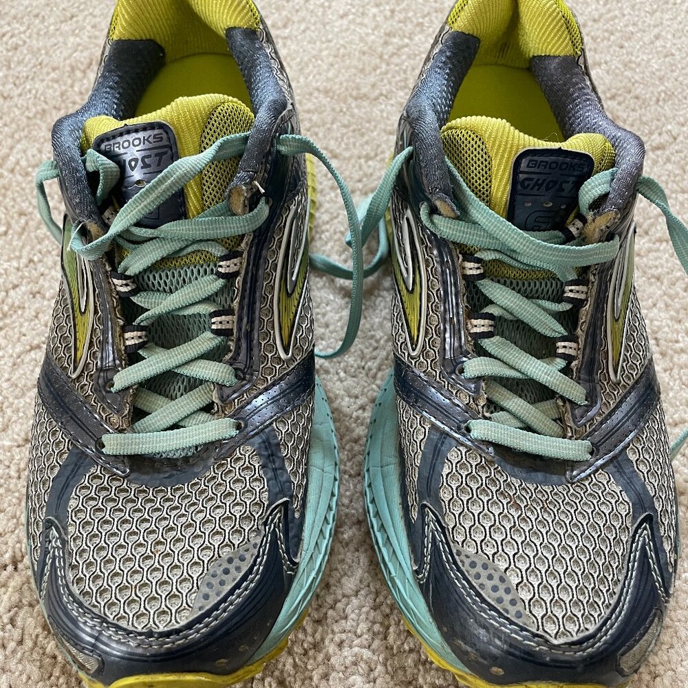 Brooks Ghost 6 Running Shoes